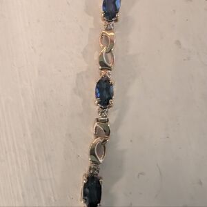 10 Karat Gold And Genuine Sapphire Bracelet With Lobster Claw Clasp